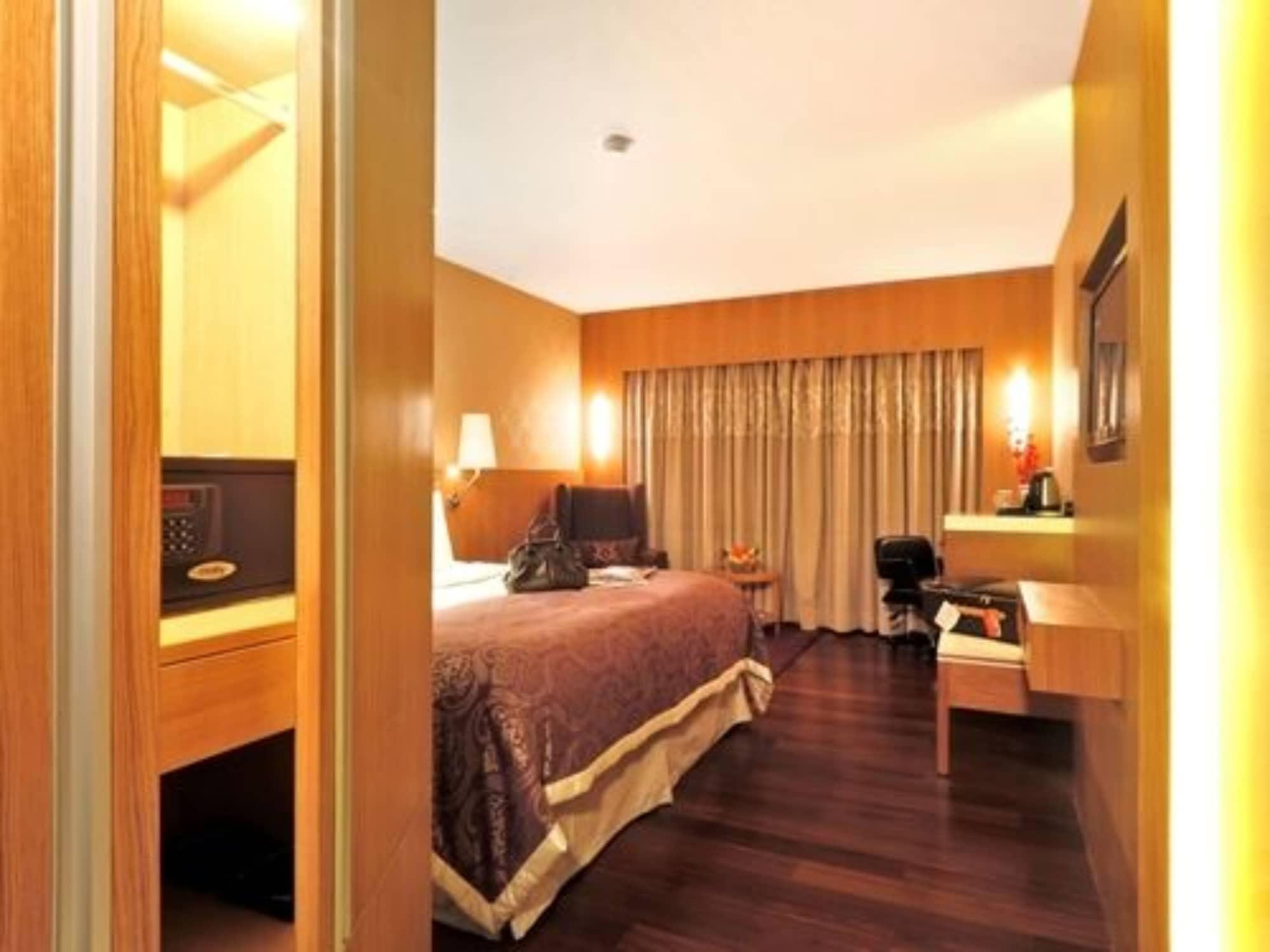 Hotel Bawa International Mumbai Exterior foto